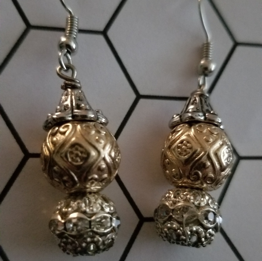 💫 on Sale ... Earrings